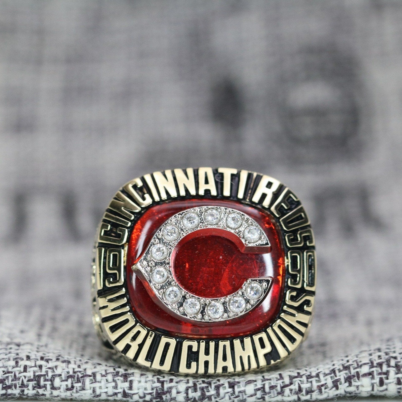 1990 Cincinnati Reds World Series Championship Ring - Premium Series ...